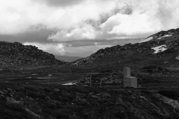 Swampy Plain River Valley without Snow, AAWT - Cootapatamba Hut, Kosciuszko National Park